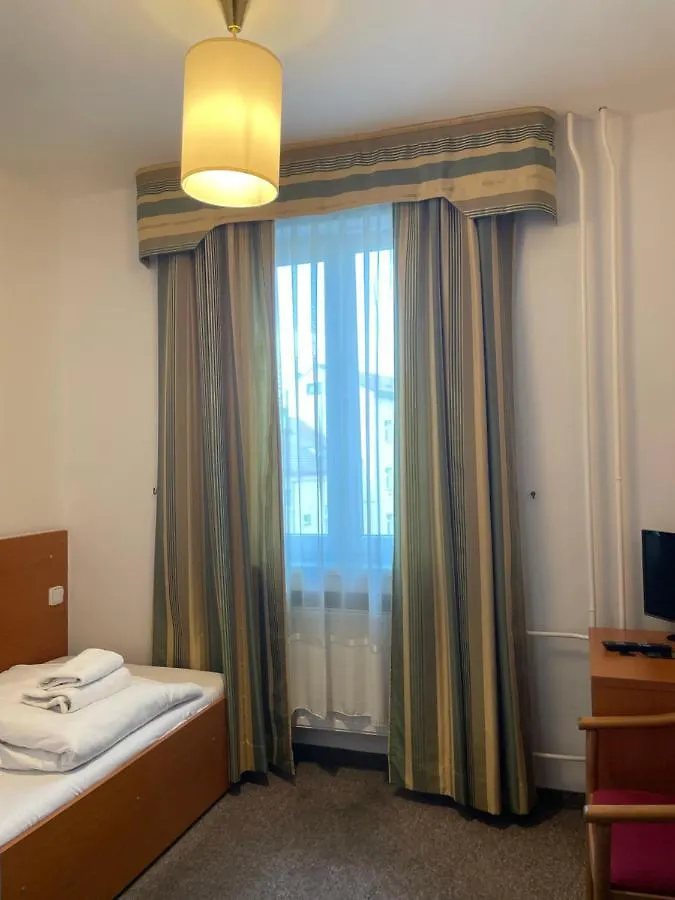 Gallery Hotel Sis Прага Чехия