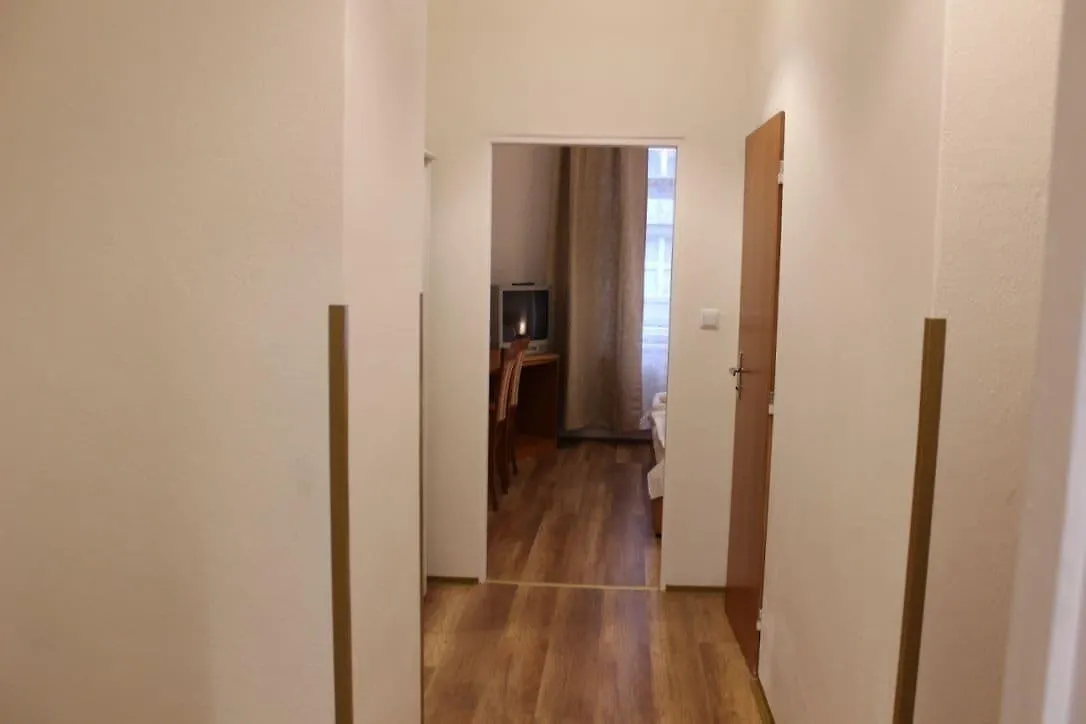 Gallery Hotel Sis Prag