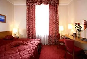 Gallery Hotel Sis Prague 3*,